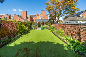 GARDEN- click for photo gallery